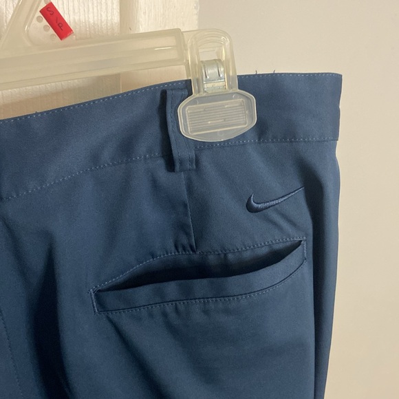 34" nike golf pants ( great for the office) - Picture 4 of 7